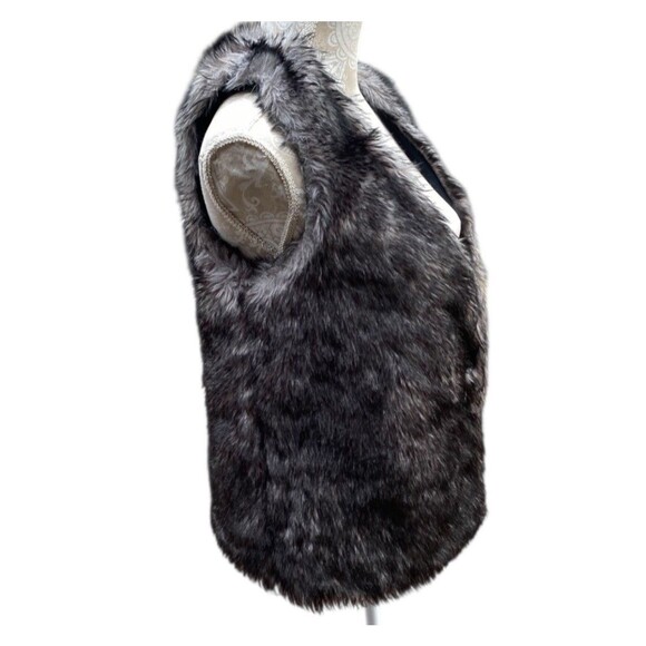 ZARA Kids Faux Fur Vest Black Gray Size 11/12 Fits Women’s Small Soft Plush Boho - Picture 7 of 12